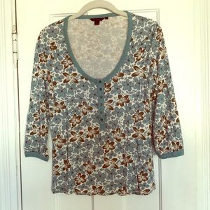 Boden Floral Scoop Neck Henley